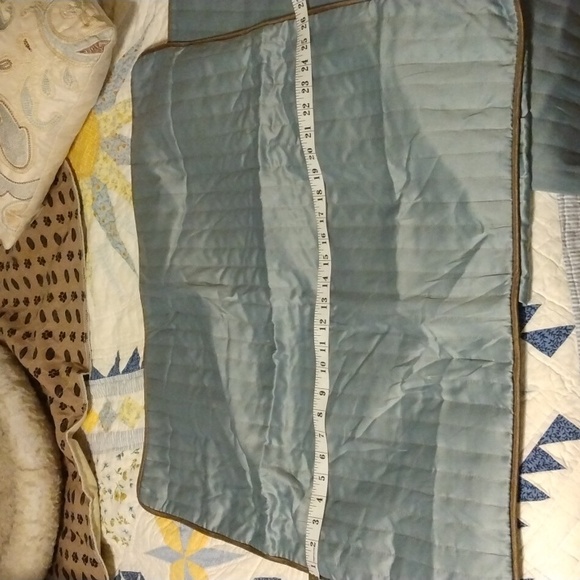💕HP💕ACCESSORY PILLOW AND SHAM SET - Picture 5 of 7